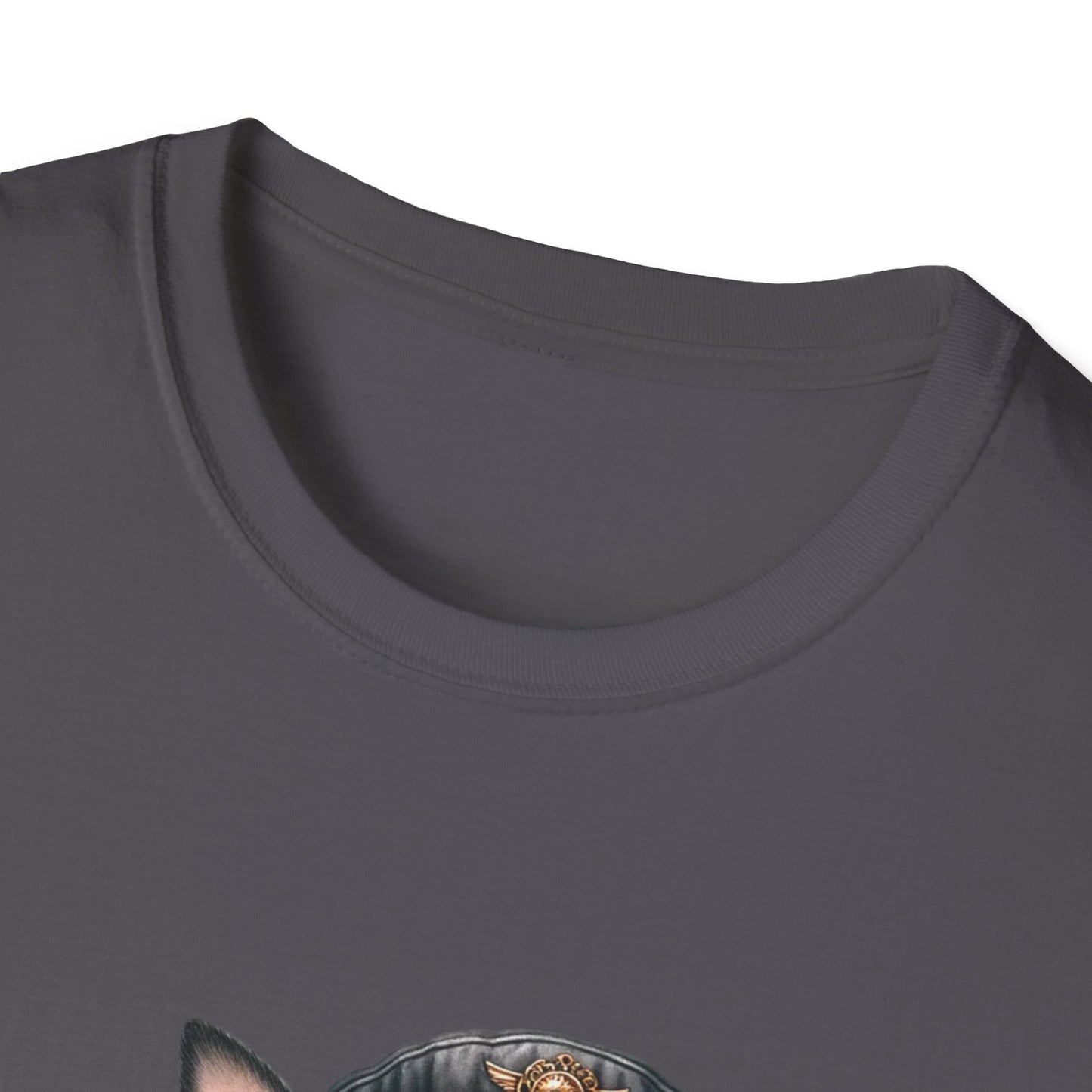 Chihuahua Tee – 'Tiny but Lethal' Steampunk Cosplay Design – Unisex Fit