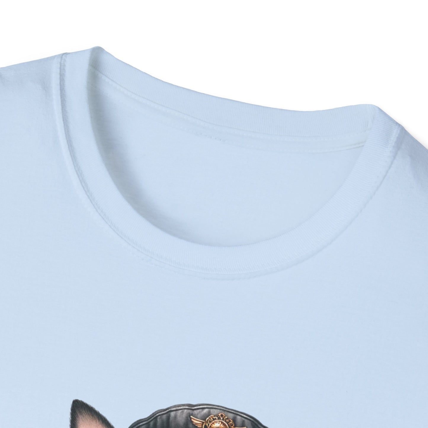 Chihuahua Tee – 'Tiny but Lethal' Steampunk Cosplay Design – Unisex Fit