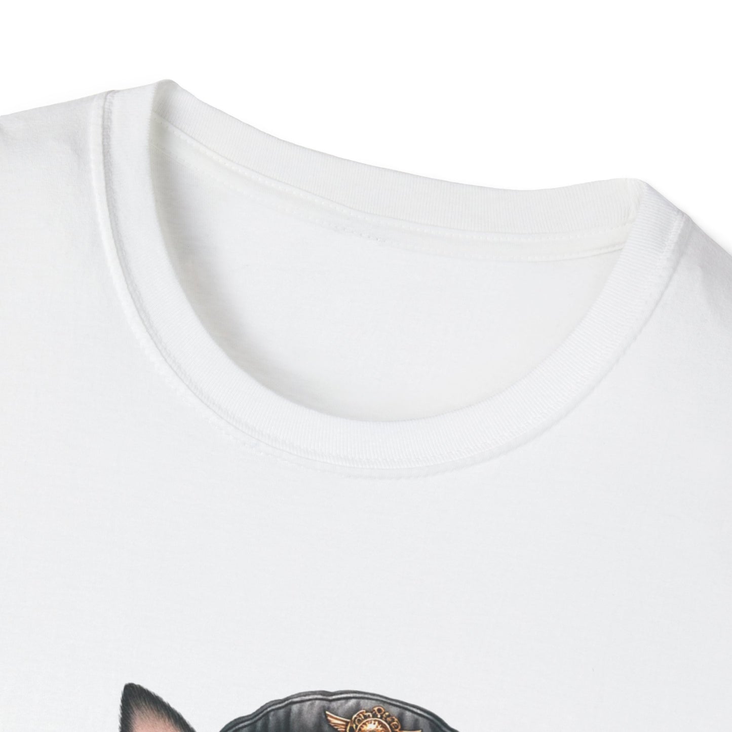 Chihuahua Tee – 'Tiny but Lethal' Steampunk Cosplay Design – Unisex Fit