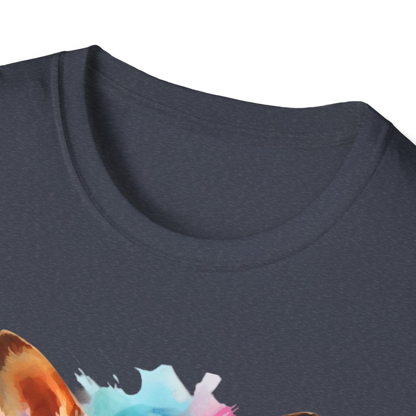 Chihuahua Tee – 'Chihuahua Mum' Watercolor Splash Design – Unisex Fit