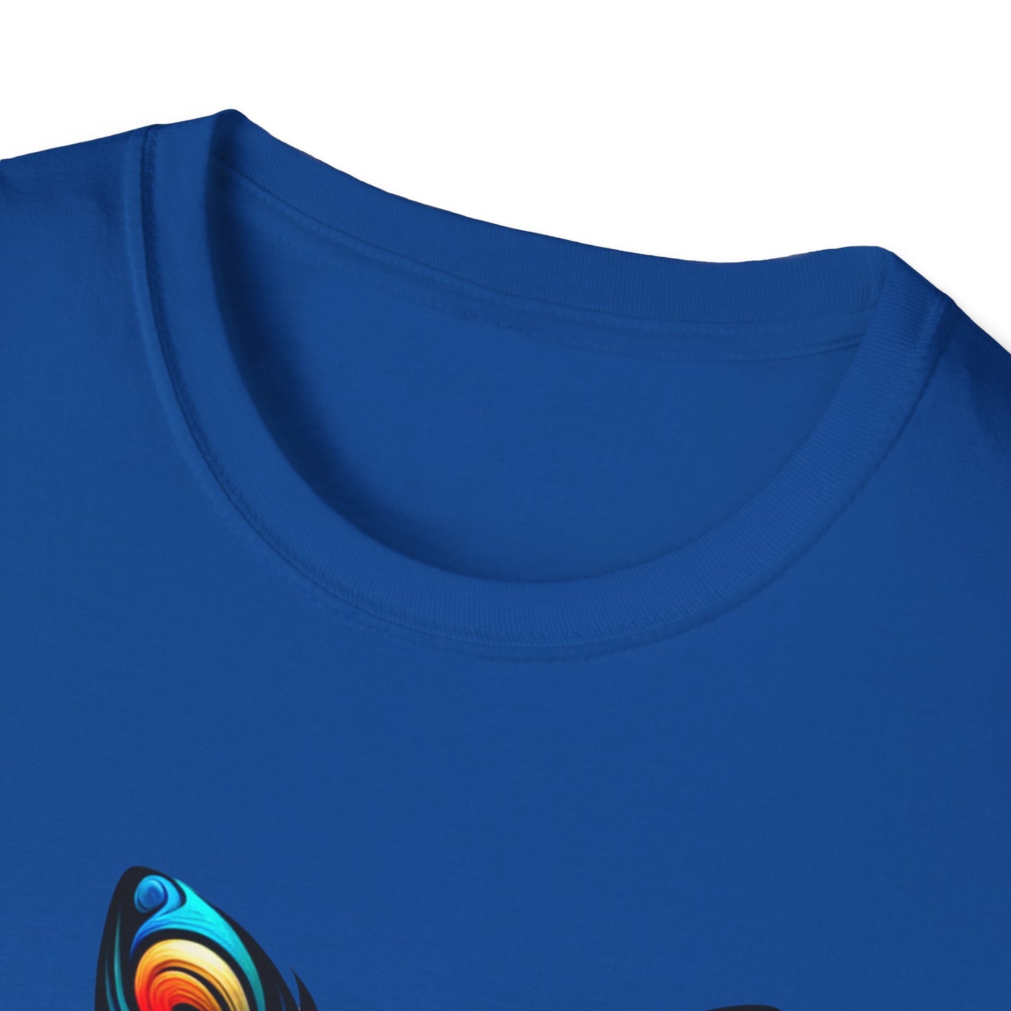 Chihuahua Tee – Vibrant Abstract Swirl Portrait – Unisex Fit