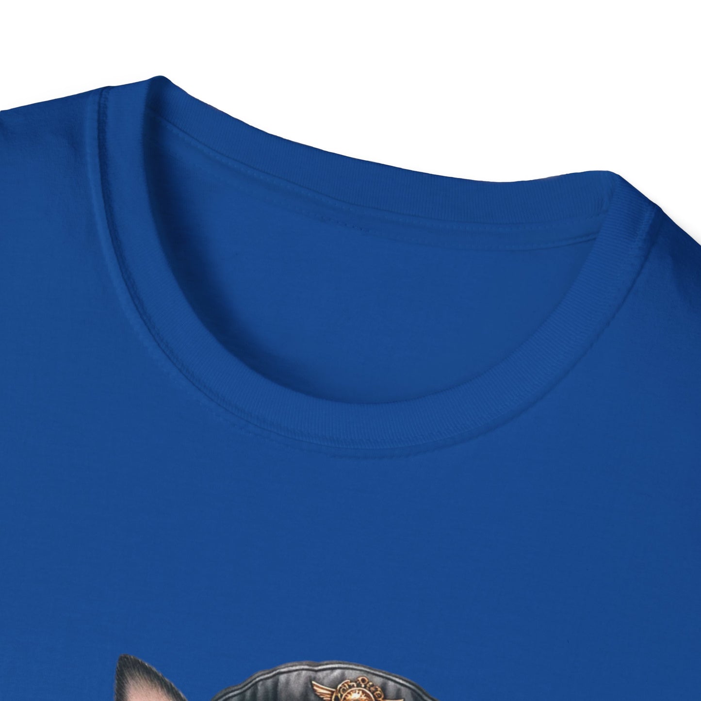 Chihuahua Tee – 'Tiny but Lethal' Steampunk Cosplay Design – Unisex Fit